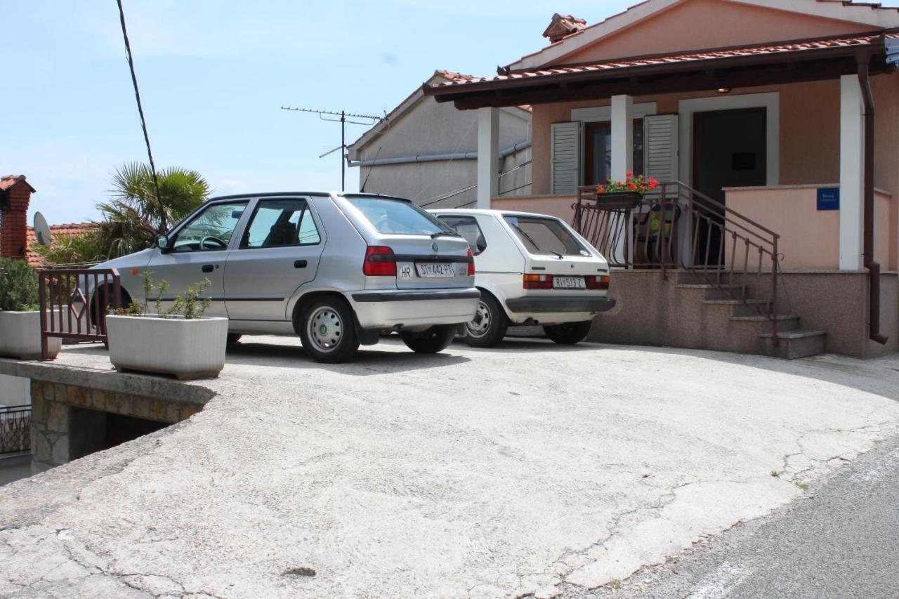 Apartments With A Parking Space Kraj, Opatija - 7794 Kraj  Екстер'єр фото